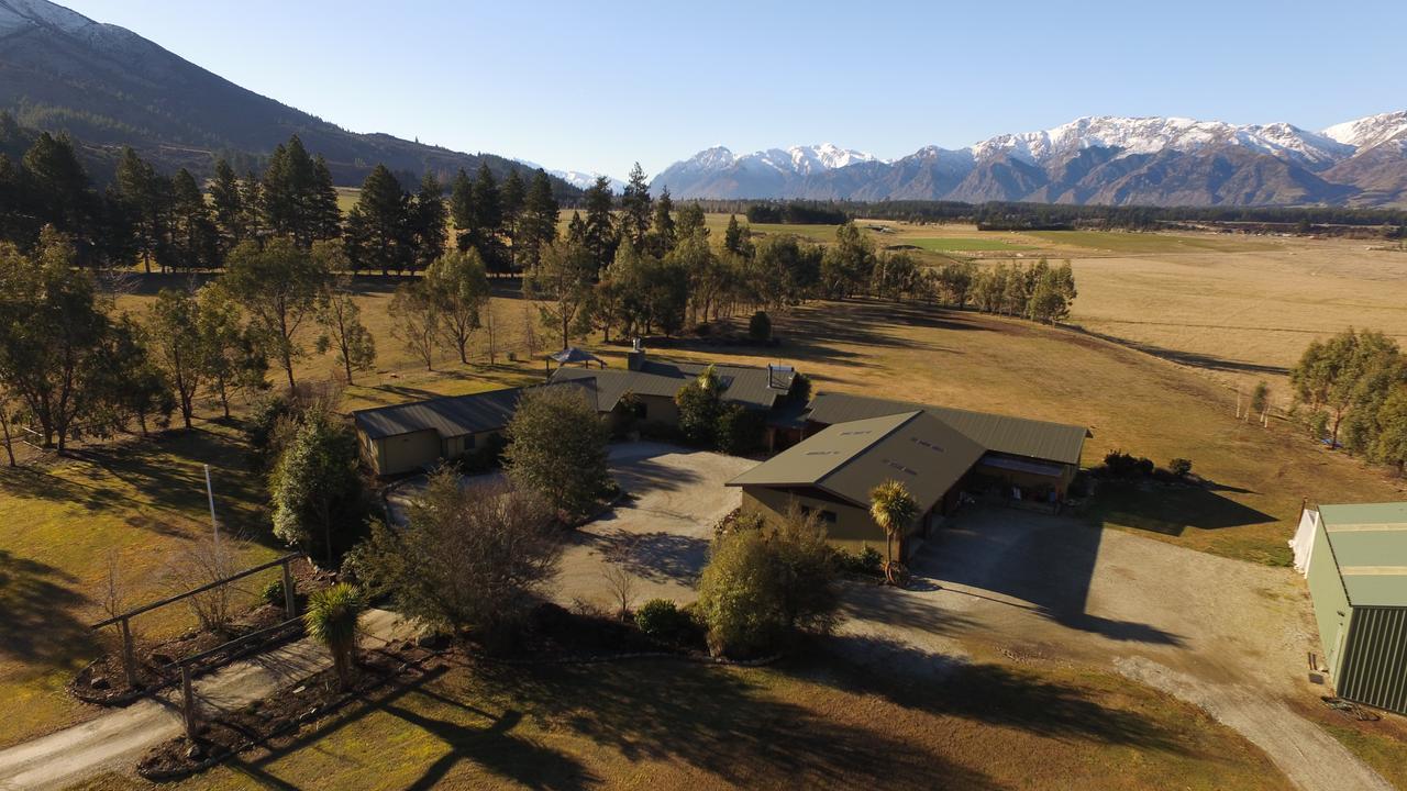 Mt Maude Country Lodge Lake Hawea Exterior photo